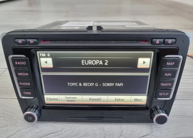 vw-rns510-2014-navigacia-led-mapy-v17-2020-big-3