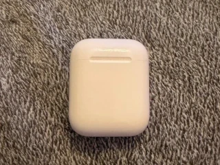 apple-airpods-2-rychla-nabijacka-alza-pouzivane