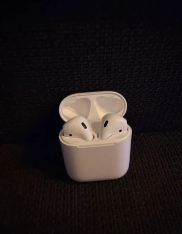 apple-airpods-2-rychla-nabijacka-alza-pouzivane-big-2