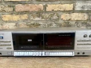 teac-v-700