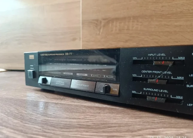 sansui-ds-771986-japan-big-3