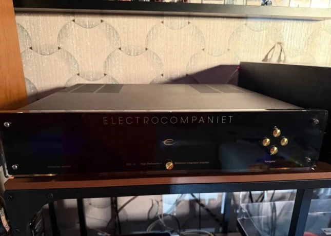 electrocompaniet-eci-3-big-1