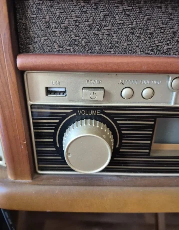 gramofon-radio-cd-aj-kazeta-big-4