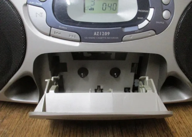 philips-az120914-big-1