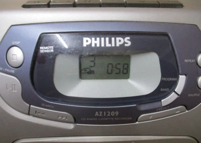 philips-az120914-big-2