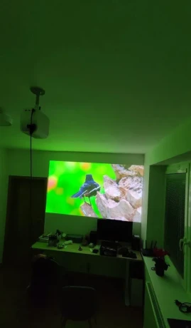 xiaomi-mi-smart-projector-big-4