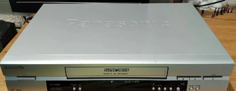 panasonic-nv-fj628-hifi-stereo-videorekorder-big-4