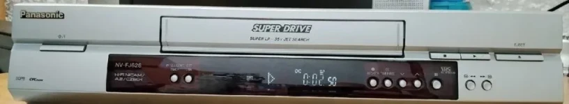 panasonic-nv-fj628-hifi-stereo-videorekorder-big-1