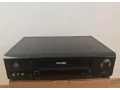philips-vhs-kazetovy-prehravac-small-0