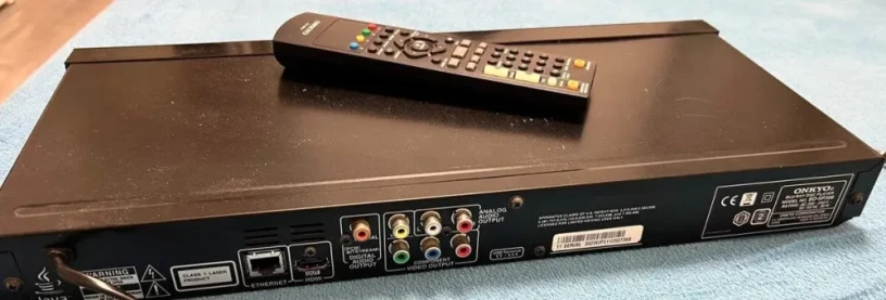 blu-ray-prehravac-onkyo-bd-sp308-big-1