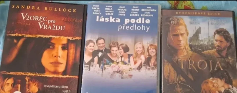 velka-zberatelska-kolekcia-filmov-a-rozpravok-na-dvd-a-vhs-big-0