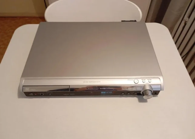cddvd-receiver-panasonic-sa-ht990-big-3
