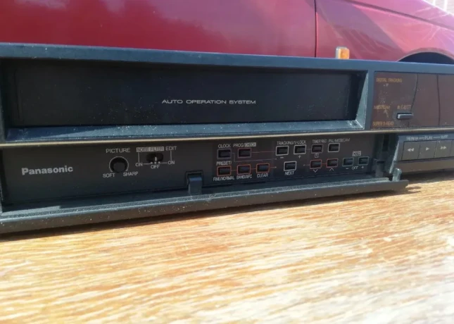 videorekorder-panasonic-big-1