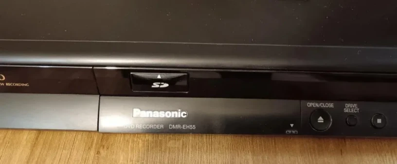 panasonic-dmr-eh55-big-0