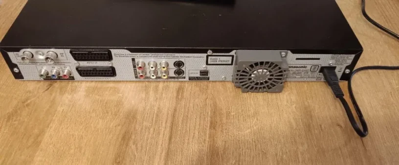 panasonic-dmr-eh55-big-2