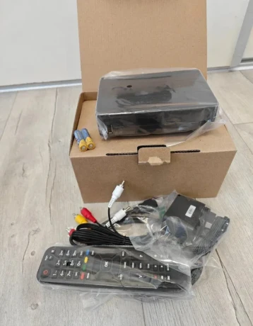 predam-novy-satelitny-prijimac-kaon-mz-52-big-0