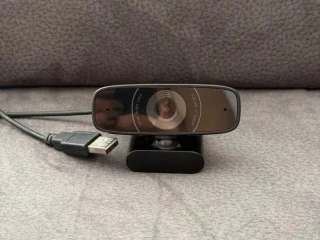 kamera-na-monitor