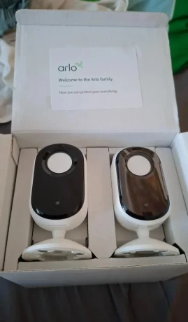 ip-kamera-2ks-arlo-essential-indoor-2nd-gen-big-2