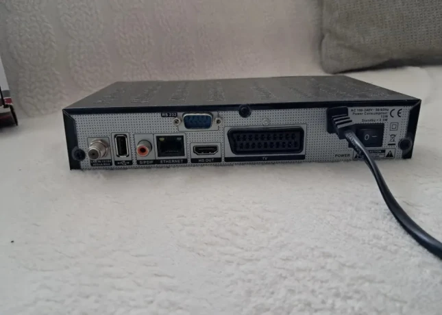 satelitny-prijimac-amiko-hd8155-big-3