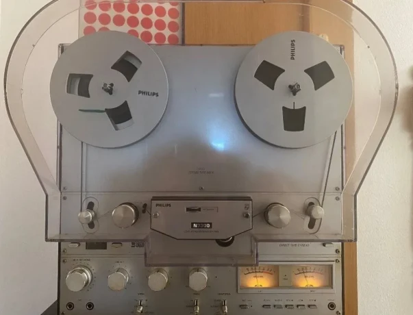 predam-kotucak-philips-n-7300-akai-x201d-a-kazetak-big-2