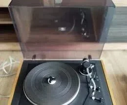 gramofon-tesla-nc-430-big-0