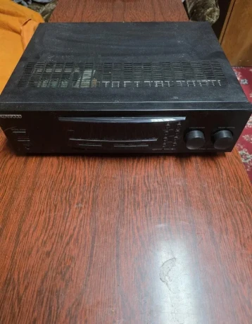 kenwood-kr-a4080-big-0