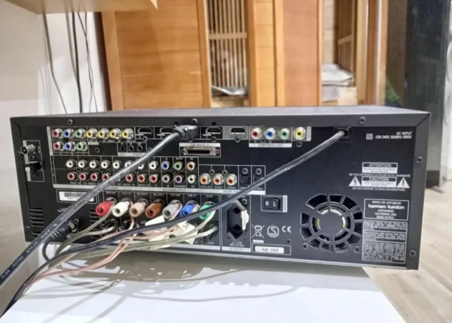 harman-kardon-avr-360-big-2
