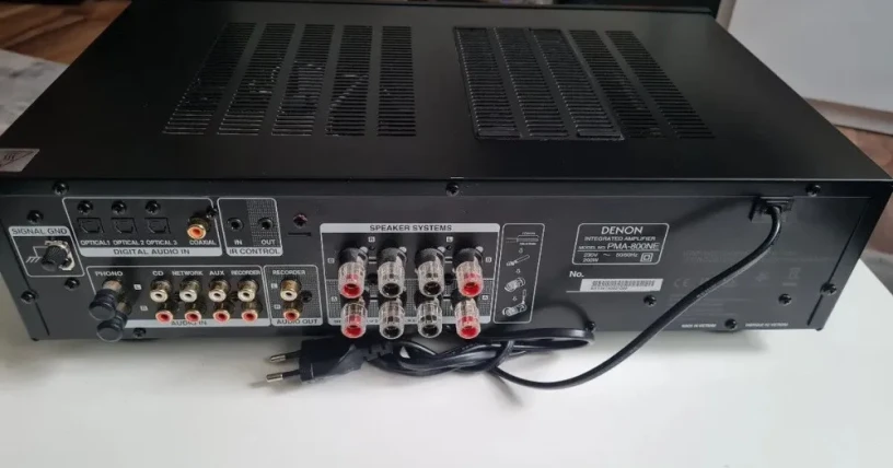 denon-pma-800ne-kvalitny-stereo-zosilnovac-s-dac-phono-mm-big-2