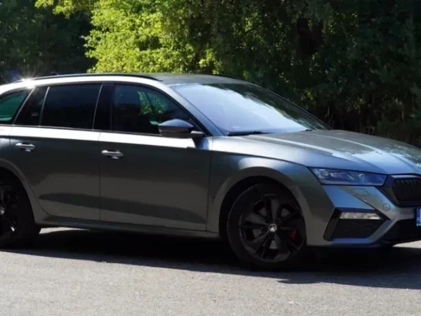 skoda-octavia-combi-rs-20-tdi-147-kw-4x4-dsg-1-majitel-kupena-v-sr-big-2