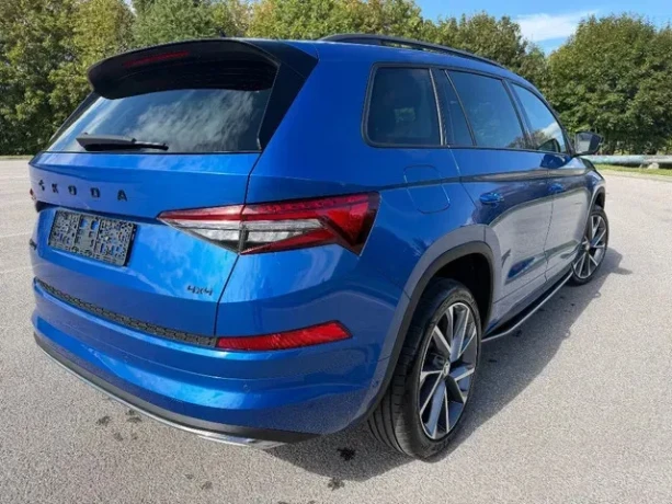 skoda-kodiaq-20-tdi-scr-evo-200-sportline-4x4-dsg-147kw201hp-a7-big-2