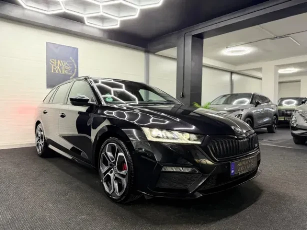 skoda-octavia-combi-20-tdi-rs-4x4-dsg-big-0