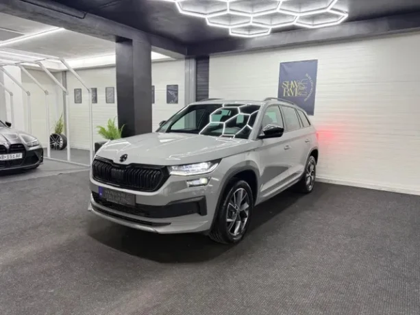 skoda-kodiaq-20-tdi-scr-evo-sportline-4x4-dsg-big-0