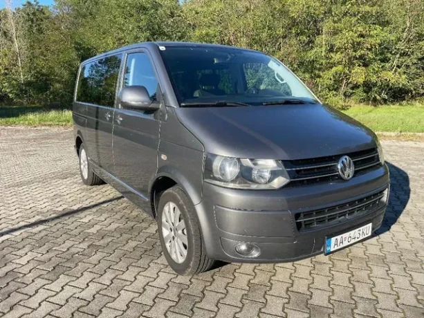 volkswagen-multivan-20-diesel-132kw-automat-prevodovka-big-3