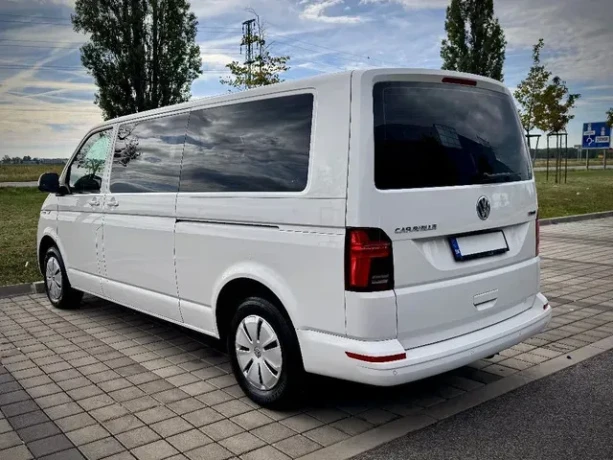 volkswagen-caravelle-t61-comfortline-long-20-tdi-110-kw-4motion-dsg-8-miest-led-acc-40-023-km-big-1