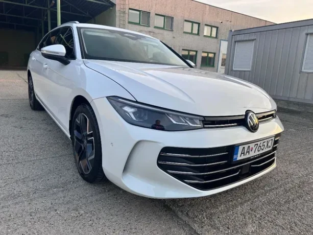 volkswagen-passat-variant-business-15-tsi-plug-in-hybrid-dsg-big-3