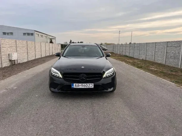 mercedes-benz-c-trieda-c200d-big-0
