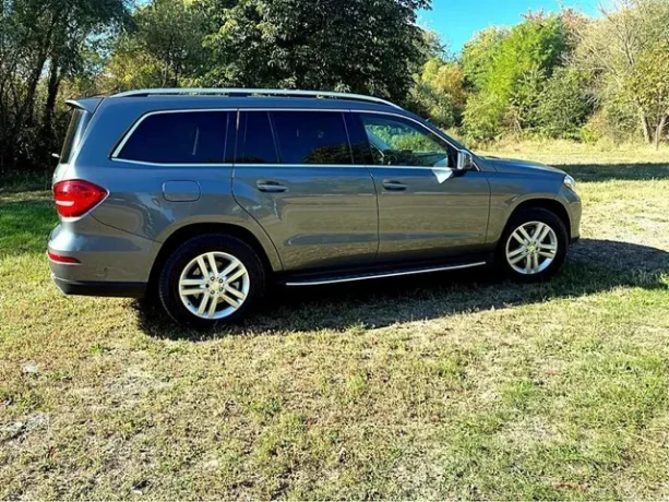 mercedes-benz-gls-450-4matic-2017-siva-cz-registracia-big-3