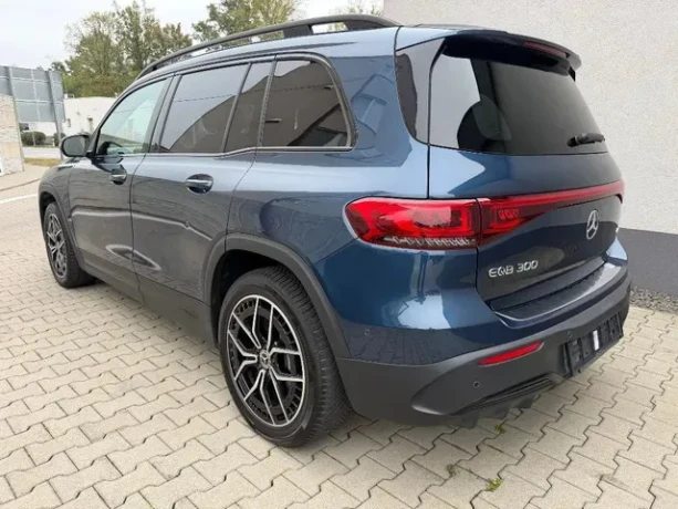 mercedes-benz-eqb-300-amg-4matic-168kw228hp-big-0