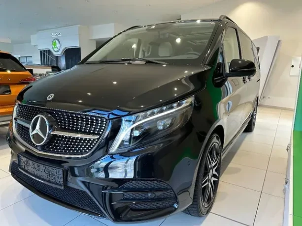 mercedes-benz-v-trieda-v300-d-exclusive-lang-at-4matic-174kw236hp-a9-big-0