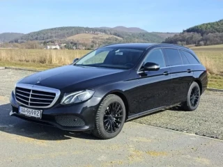 mercedes-benz-e-trieda-e220