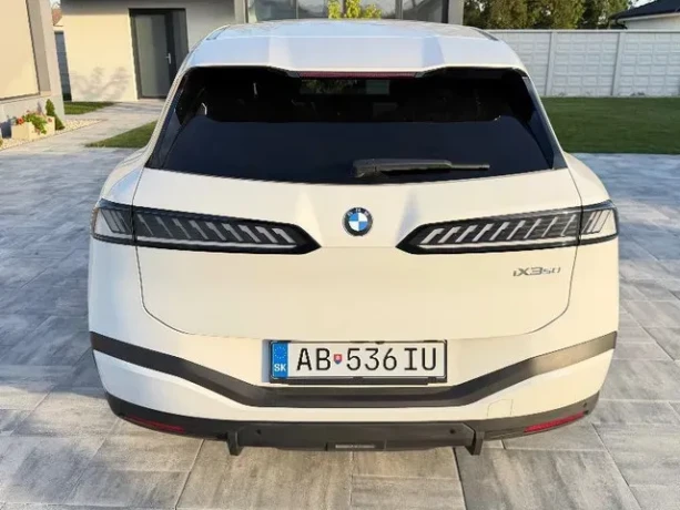 bmw-ix3-okamzite-dostupne-big-1
