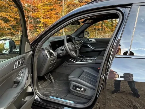 bmw-x7-xdrive-40d-mhev-at-259kw352hp-a8-big-3