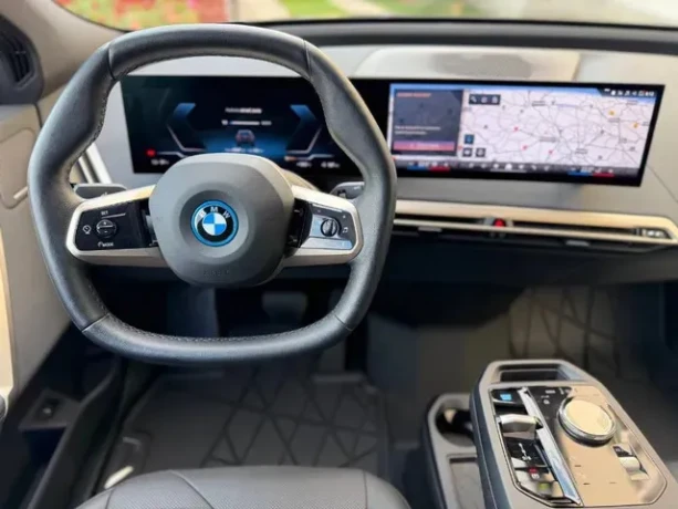 bmw-ix-xdrive-40-sport-laser-lighthead-upharman-kardon-360kamerataznesoh-100-big-1