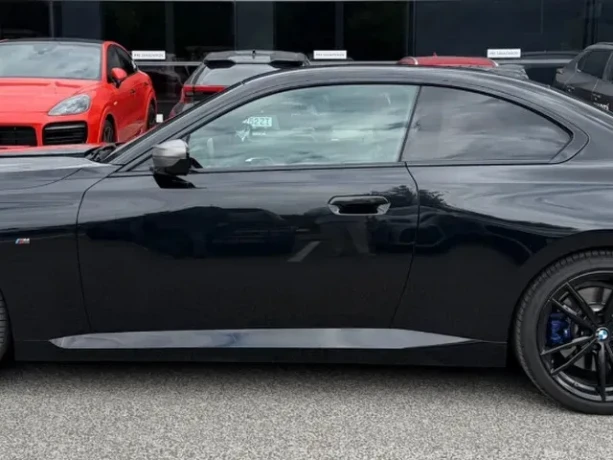 bmw-rad-2-coupe-bmw-m240i-xdrive-1majitel-sk-auto-bez-poistudalosti-big-3