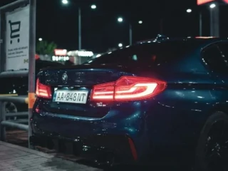 bmw-rad-5-530d-xdrive-at-195kw265hp-a8