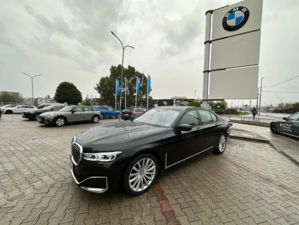 bmw-rad-7-tazne-webasto-vyhrievany-volant-ventilovane-sedacky-masazne-sedacky-full-big-0