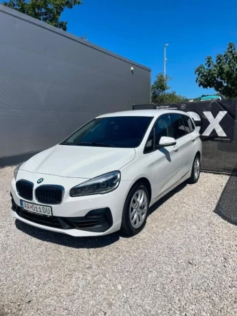 bmw-rad-2-gran-tourer-2-gran-tourer-220i-advantage-at-141kw192hp-a7-big-0