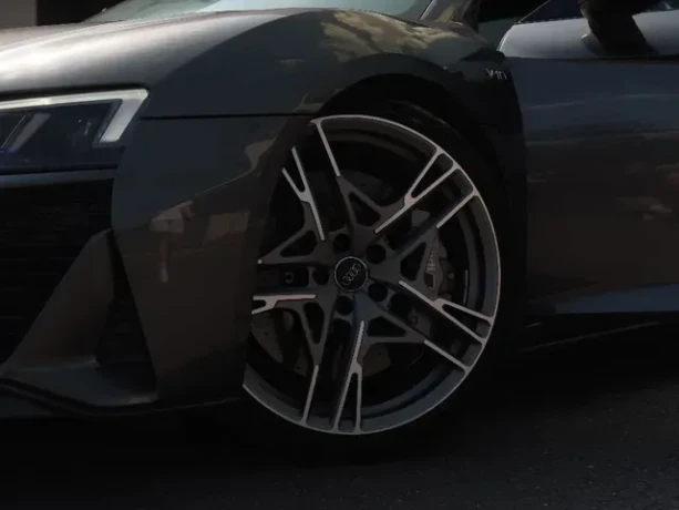 audi-r8-coupe-52-fsi-v10-plus-quattro-s-tronic-449kw610hp-a7-big-2