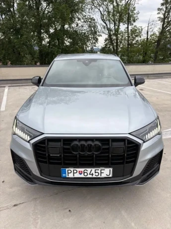 audi-q7-55-tfsi-zaruka-3x-s-line-big-0