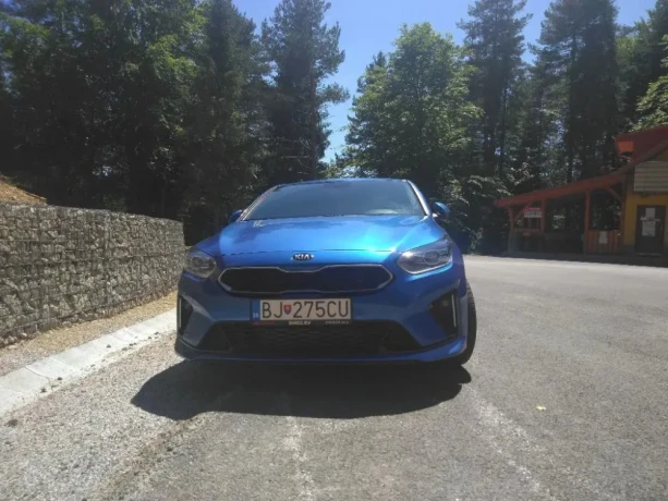 kia-pro-ceed-kia-pro-ceed-pro-16-crdi-scr-gt-line-100kw135hp-m6-big-0